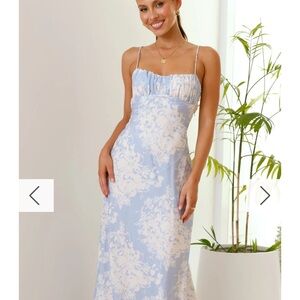 Elegant Blue Floral Backless Dress